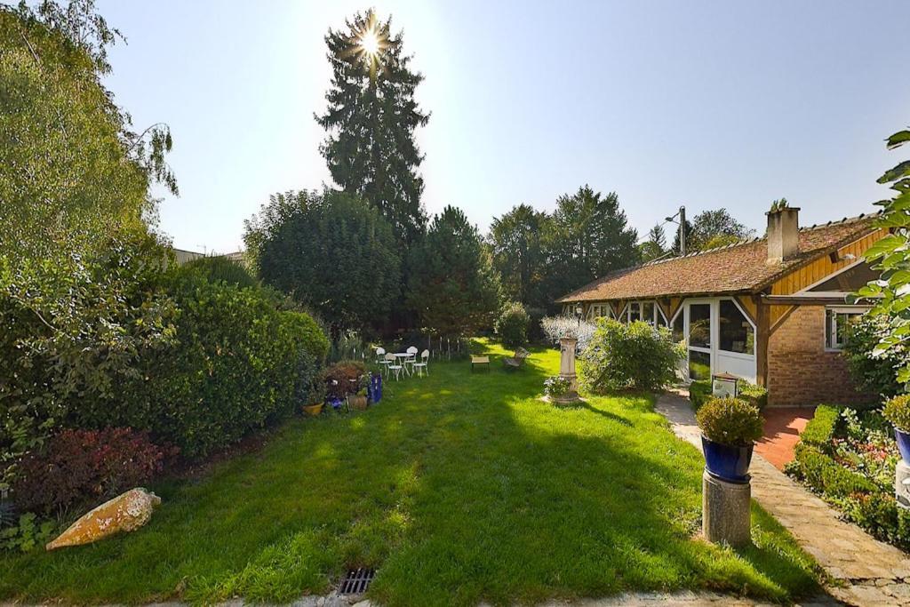 Amphore Du Berry Saint-Amand-Mont-Rond Esterno foto